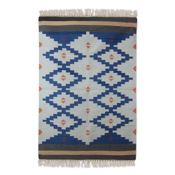 Handmade Wool 'Blue Light' Dhurrie Rug - 4' x 6' (India)