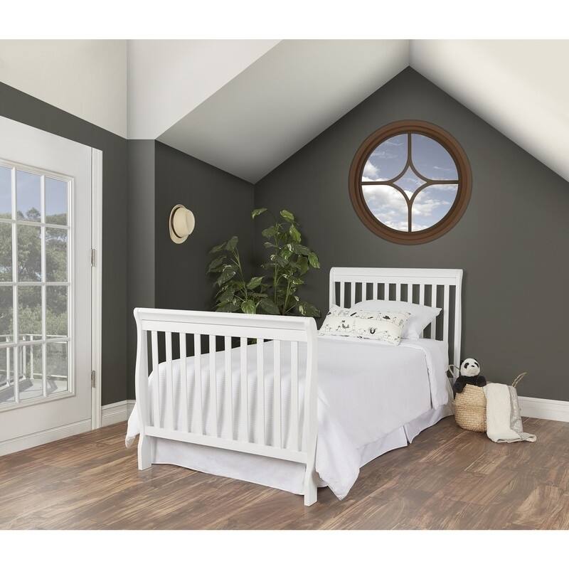 Dream On Me Aden Convertible 4-in-1 Mini Crib