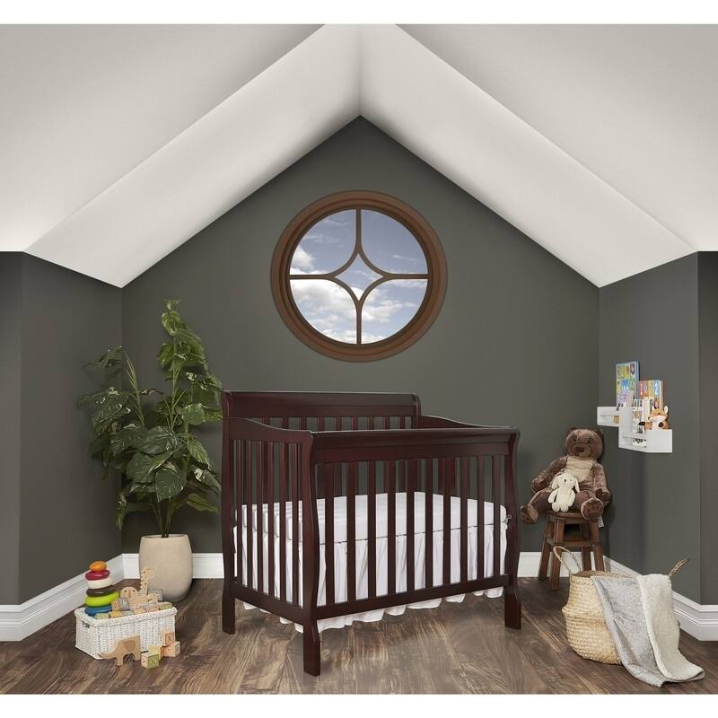 Dream On Me Aden Convertible 4-in-1 Mini Crib
