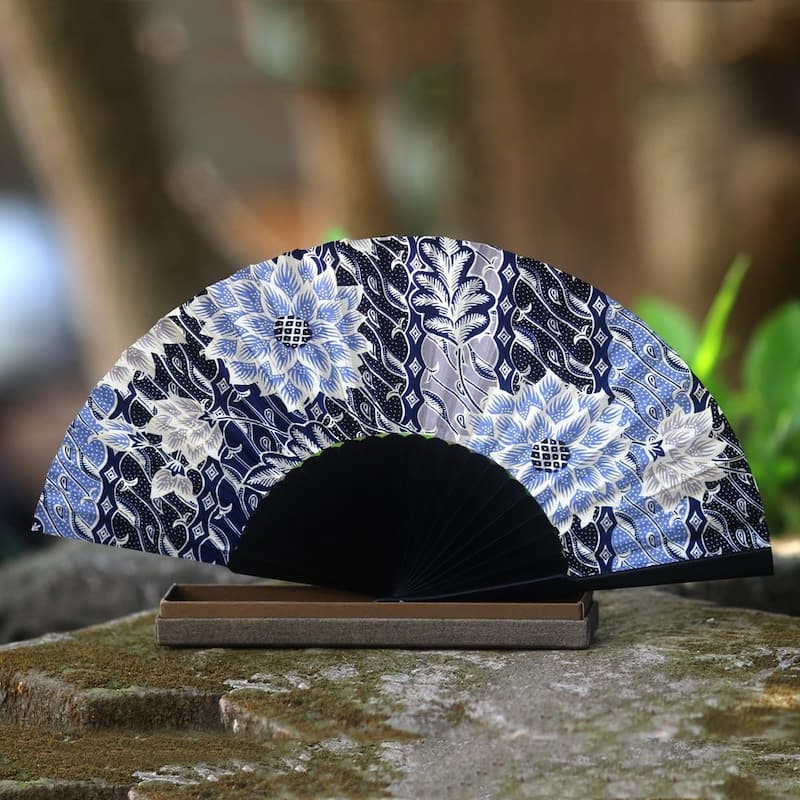 Handmade Silk Batik 'Blue Poppies' Fan (Indonesia)