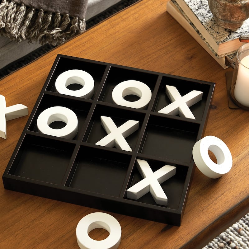 White and Black Wooden Tic Tac Toe