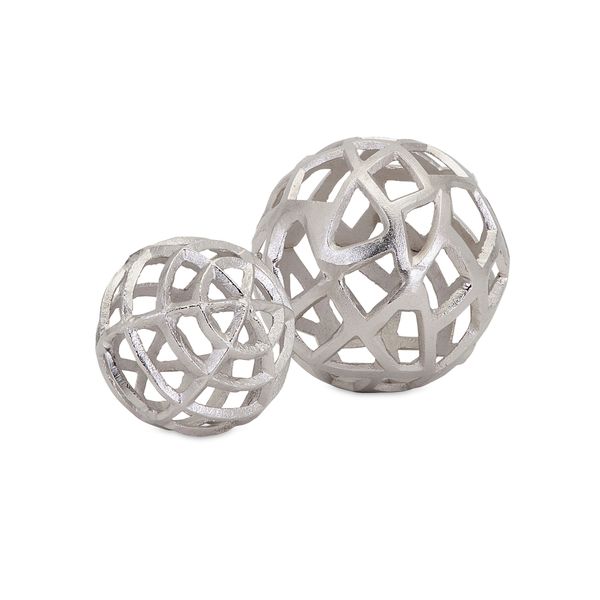 Trisha Yearwood Outer Banks Spheres - Set of 2