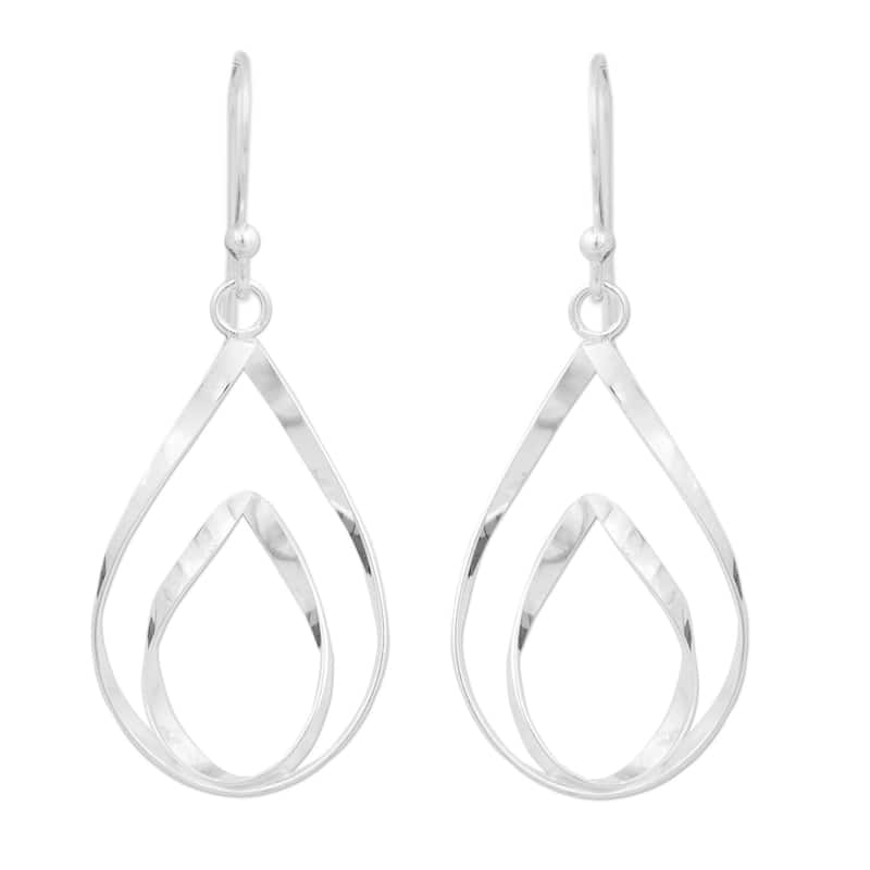 Handmade Sterling Silver 'Lotus Flame' Earrings (Thailand) - 1.6L*0.6W