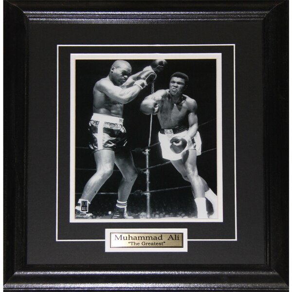 Muhammad Ali Black and White 8x10-inch Frame