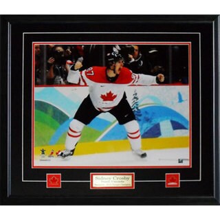 Sidney Crosby Team Canada Goal Yell 16x20-inch Frame