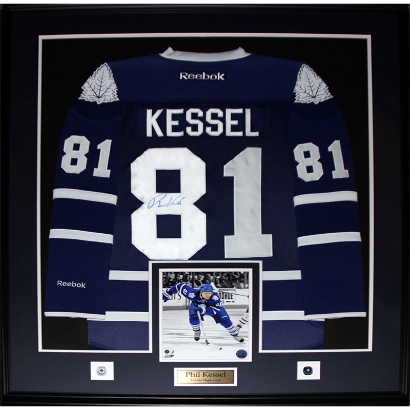 Toronto Maple Leafs Signed Jersey Frame 