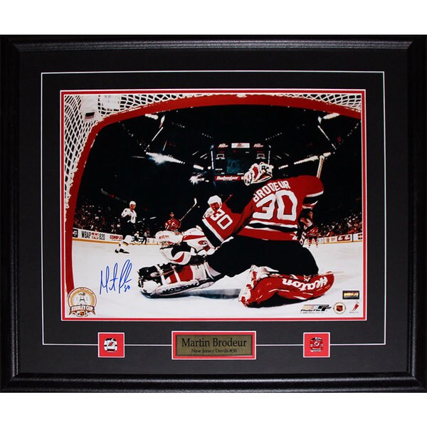 Martin Brodeur New Jersey Devils Signed 16x20-inch Frame