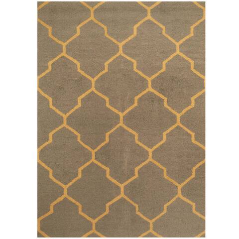 Handmade One-of-a-Kind Trellis Wool Rug (India) - 5' x 7'