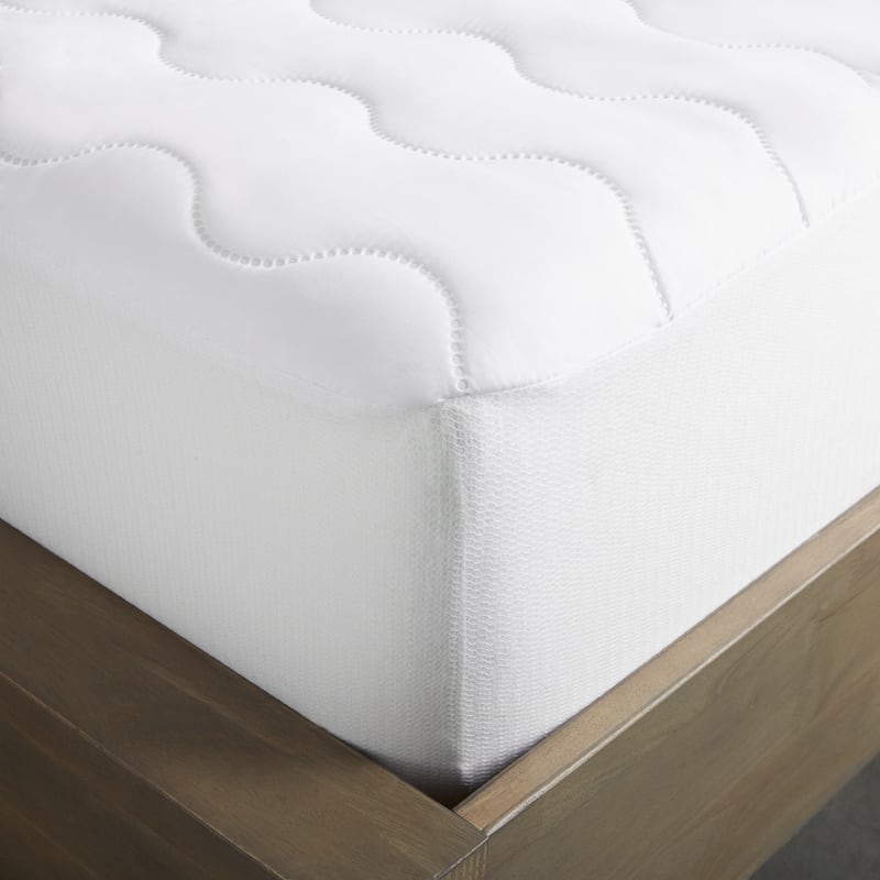 Hotel Easy Care Microfiber Mattress Pad - White