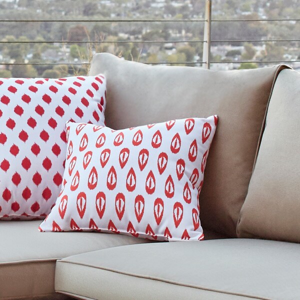 Shop 16 x 16inch Ikat Tears Geometric Print Outdoor Pillow Free