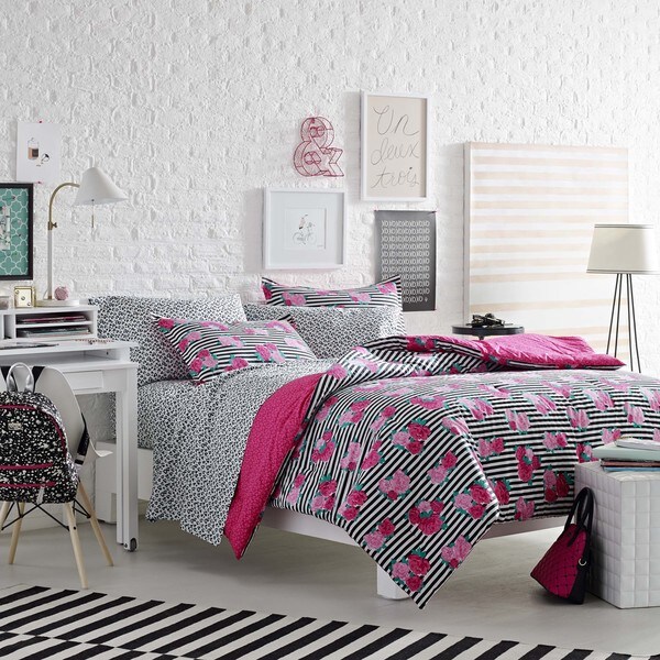 Betsey Johnson Royal Roses 3 Piece Comforter Set Ships To Betsey Johnson Royal Roses 3 Piece Comforter Set