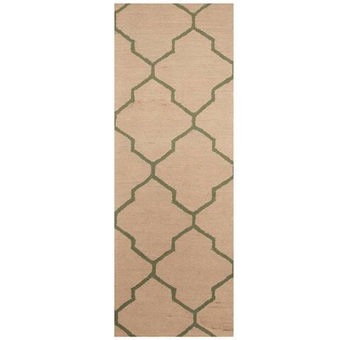 Handmade One-of-a-Kind Trellis Wool Runner (India) - 2'6 x 7'