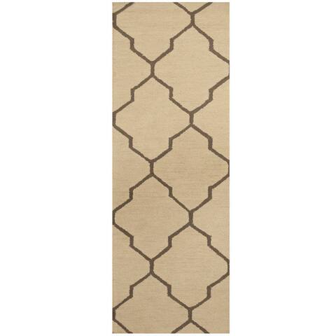 Handmade One-of-a-Kind Trellis Wool Runner (India) - 2'6 x 7'