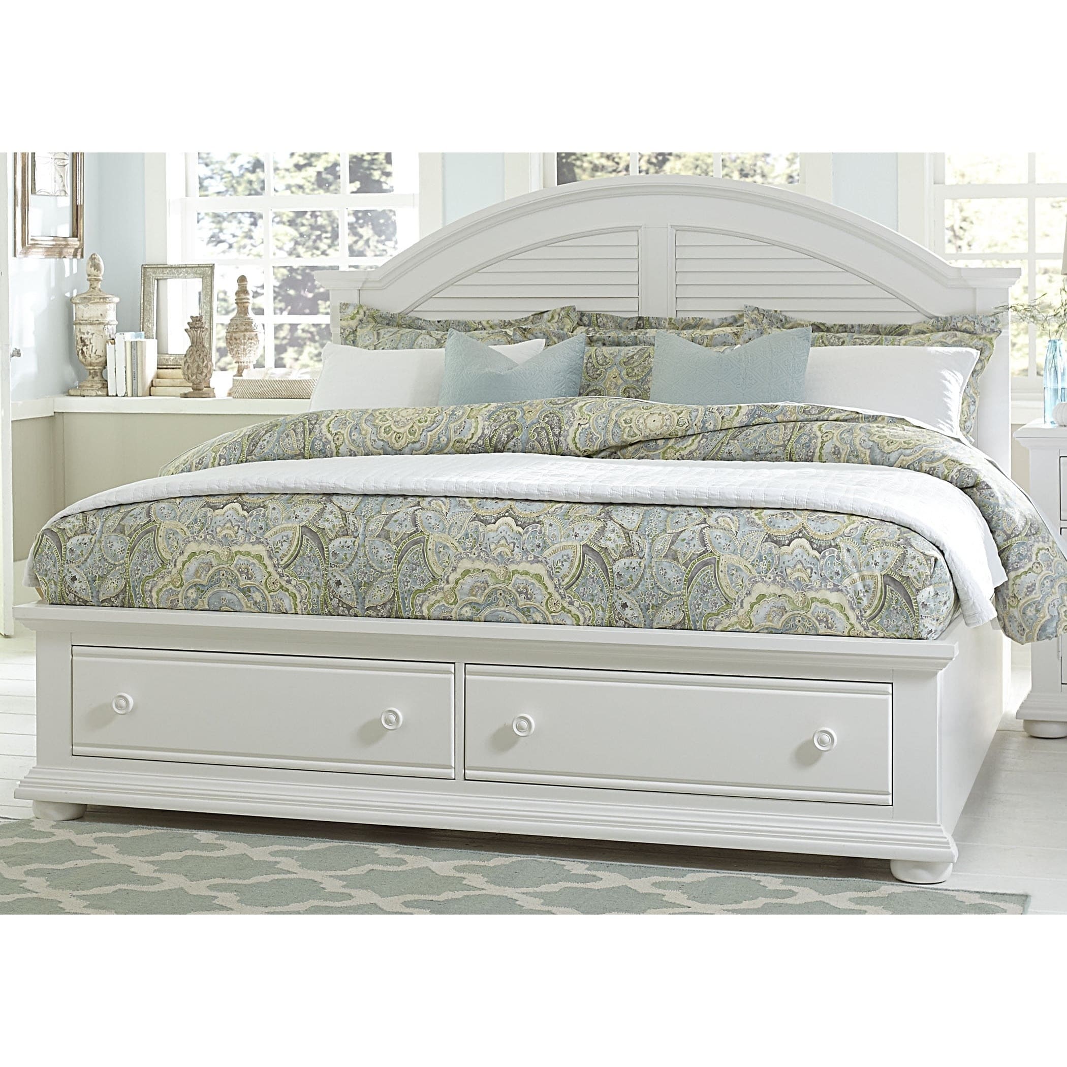 Summer House Oyster White Cottage Storage Bed