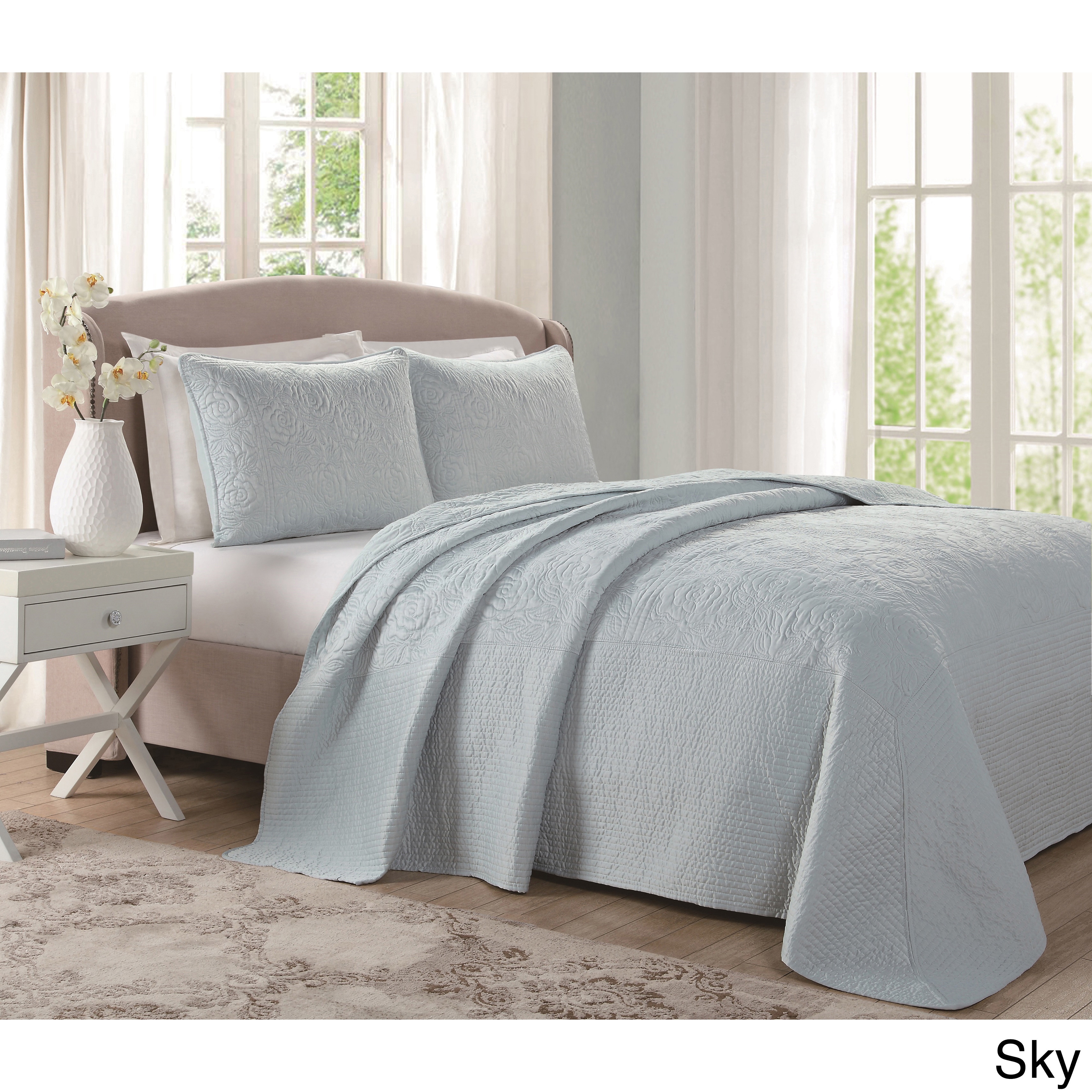 Shop Laura Ashley Silky Satin Quilted Bedspread Overstock 12032875
