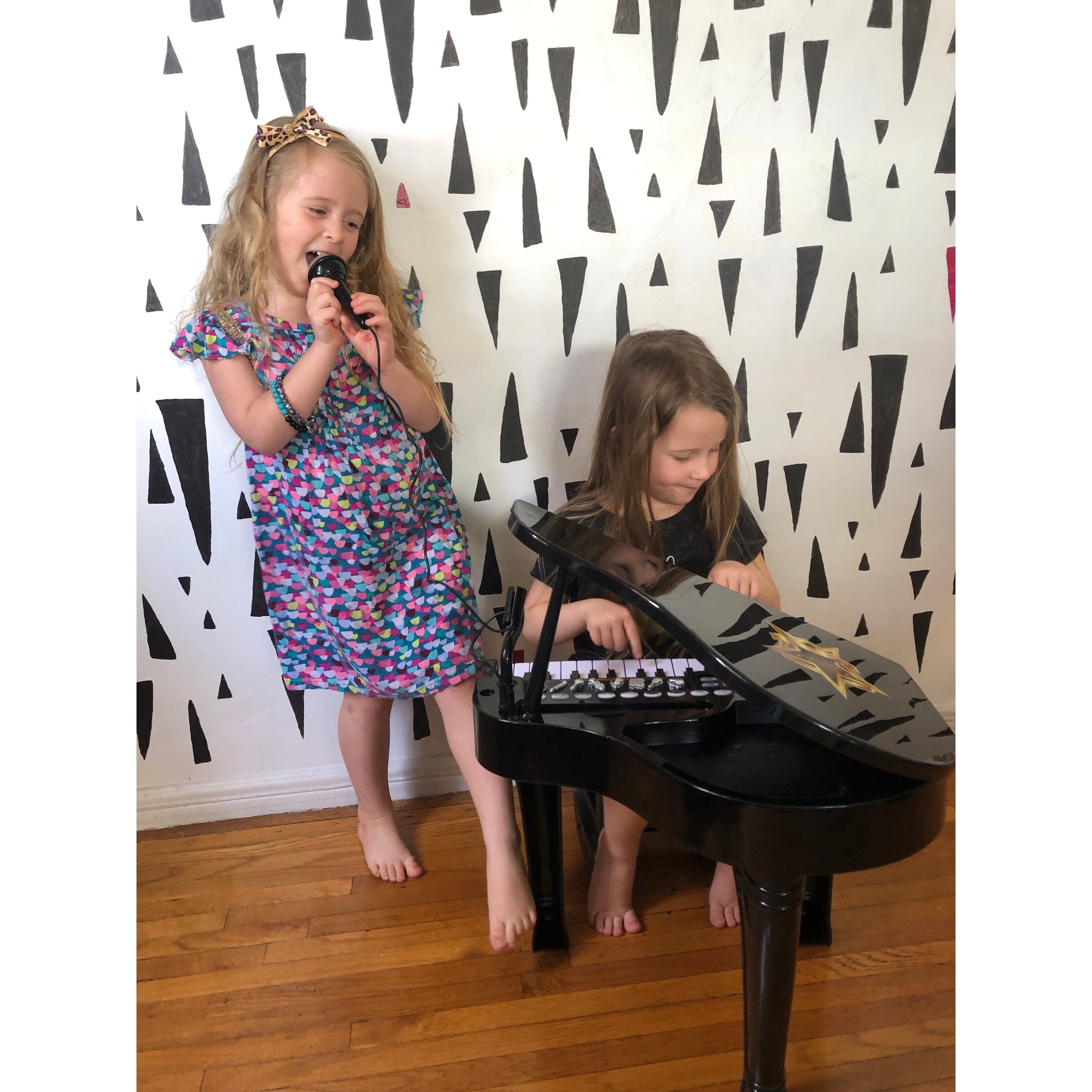 symphonic grand piano toy