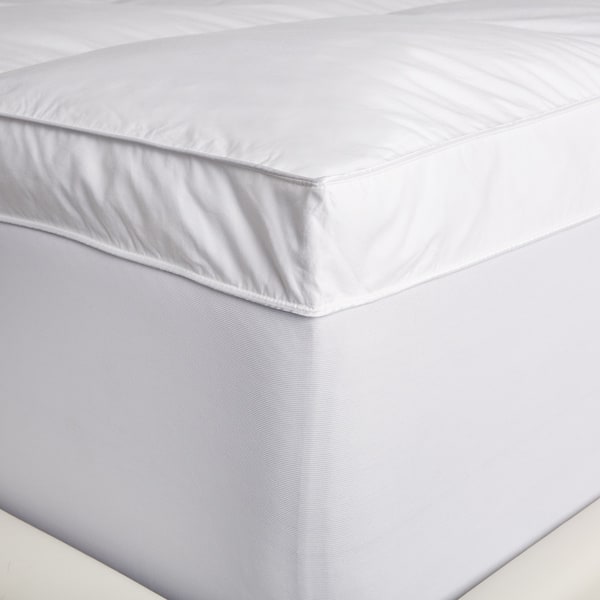 Hotel Madison 300 Thread Count Cotton 3Inch Gusset Quilted Feather