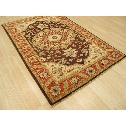 Hand-knotted Wool Brown Traditional Oriental Peshawar Searpi Rug - 4' x 6'
