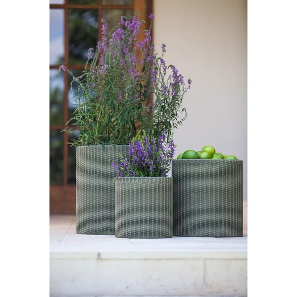 Keter Round Cylinder Plastic Resin Rattan Garden Planters 3 Piece Set Overstock 12060848