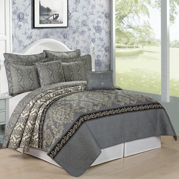 Shop Serenta Mystic Printed Reversible 7 Piece Quilt Bedspread
