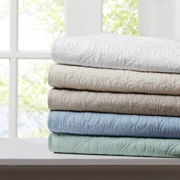 Madison Park Mansfield Oversized Quilted Throw. Opens flyout.