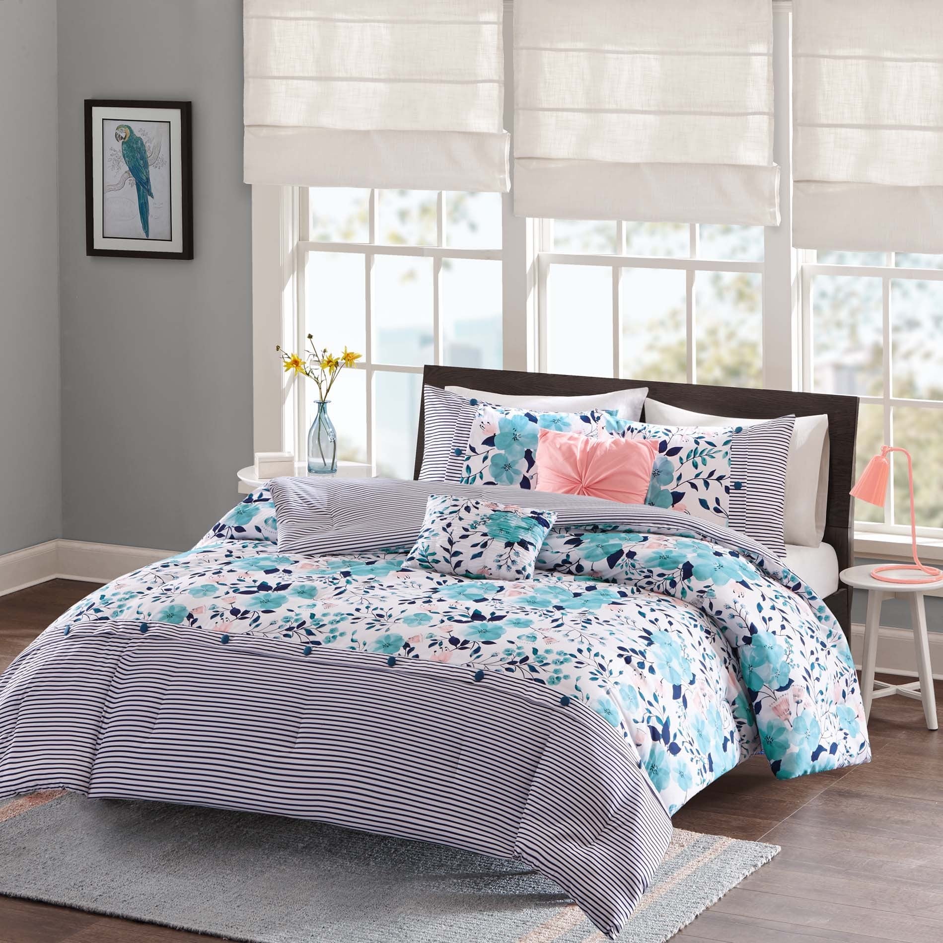 Shop Intelligent Design Tiffany Blue 5 Piece Comforter Set On