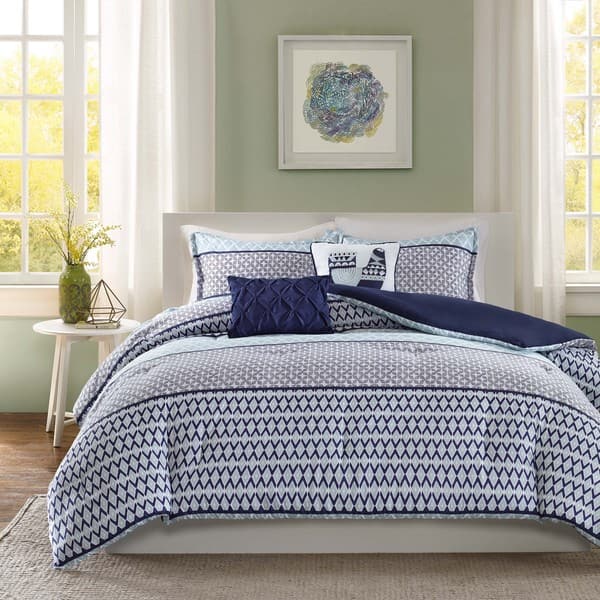 Intelligent Design Clarissa Blue 5-piece Comforter Set - Bed Bath ...