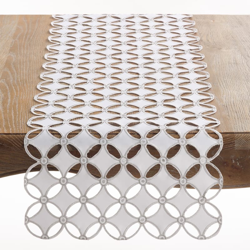 Buche de Noel Collection Holiday Design Table Runner