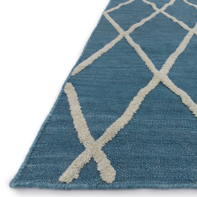 Alexander Home Lennon Diamond Handcrafted 100% Wool Rug