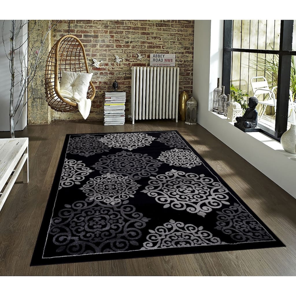 Persian Floral Collection Black Polypropylene Rug - 7'10" x 10'6"
