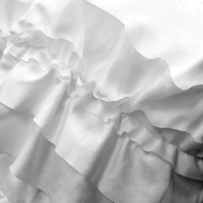 Lush Decor Belle Throw
