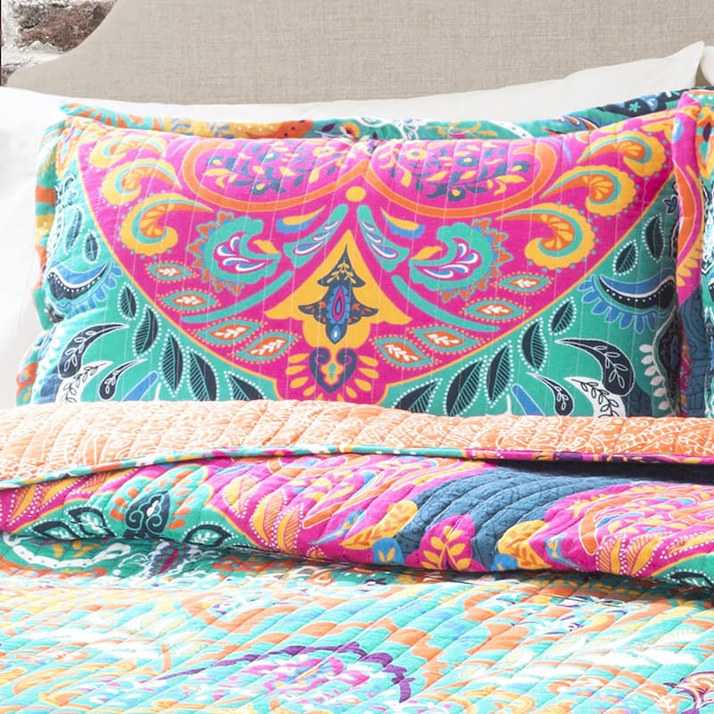 The Curated Nomad La Boheme Boho Chic 3-piece Quilt Set