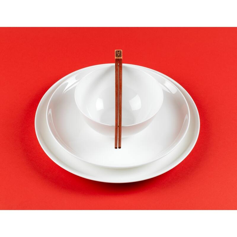 Red Vanilla Coupe Dinner Plates (Set of 4)