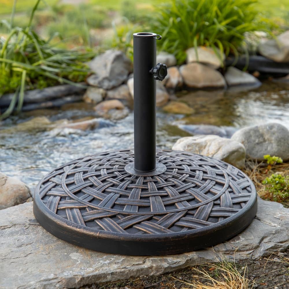 Walker Edison Round Cross Weave Outdoor Umbrella Base