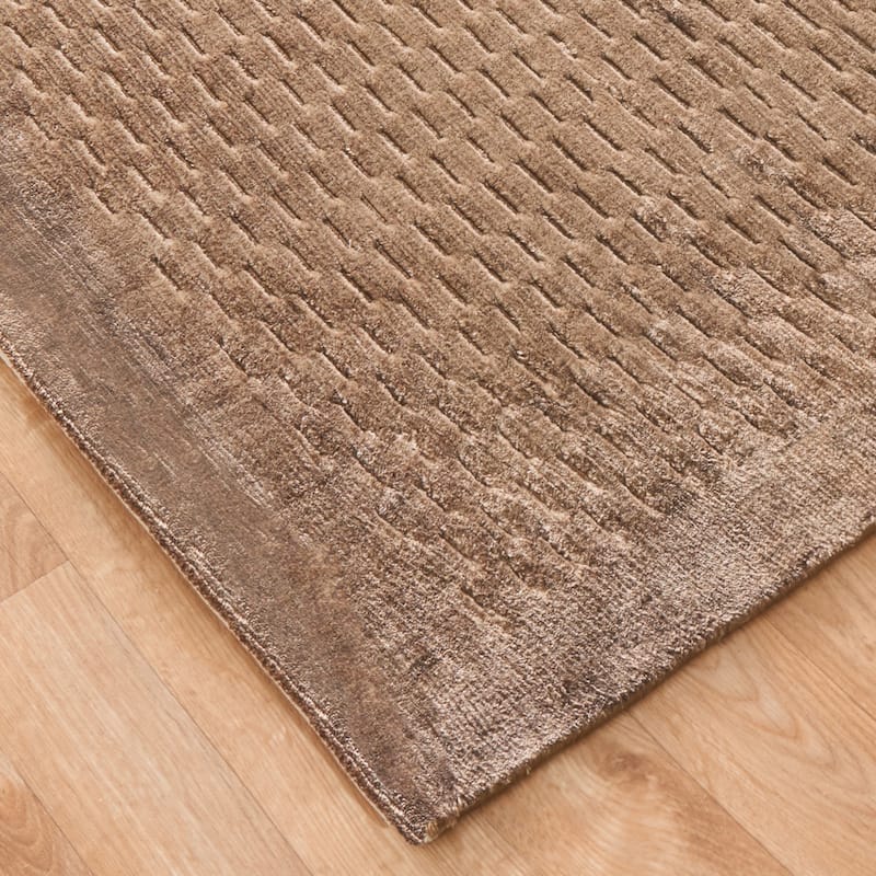 Alexander Home Hand-woven Grandeur Viscose Rug
