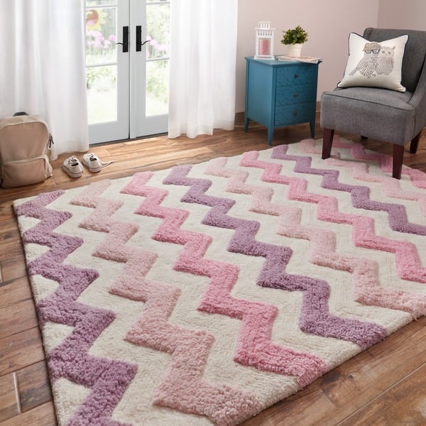 Hand-tufted Riley Chevron Shag Area Rug - Bed Bath & Beyond - 12187305