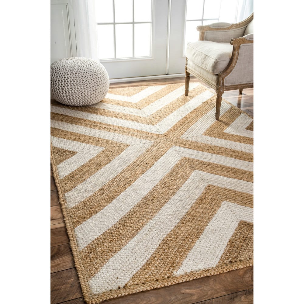 Nuloom Geometric Natural Patterned Chevron Jute Area Rug