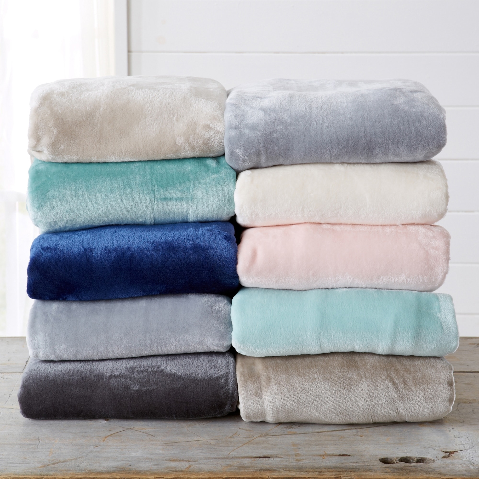 Home Fashion Designs Marlo Collection Ultra Velvet Plush Fleece Blanket