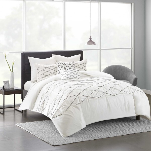 Urban Habitat Bellina White Cotton Duvet Cover Set Free Shipping Urban Habitat Bellina White Cotton Duvet Cover Set