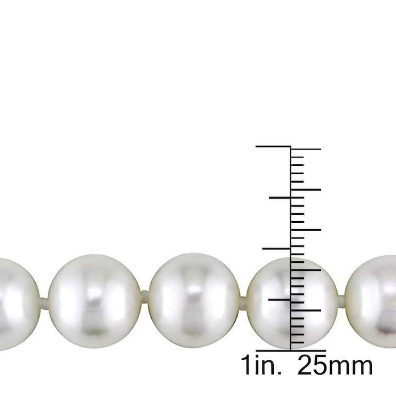 Miadora 14k White Gold Cultured Freshwater Pearl Strand and Diamond Accent 18 inch Necklace (11.5-12.5mm)