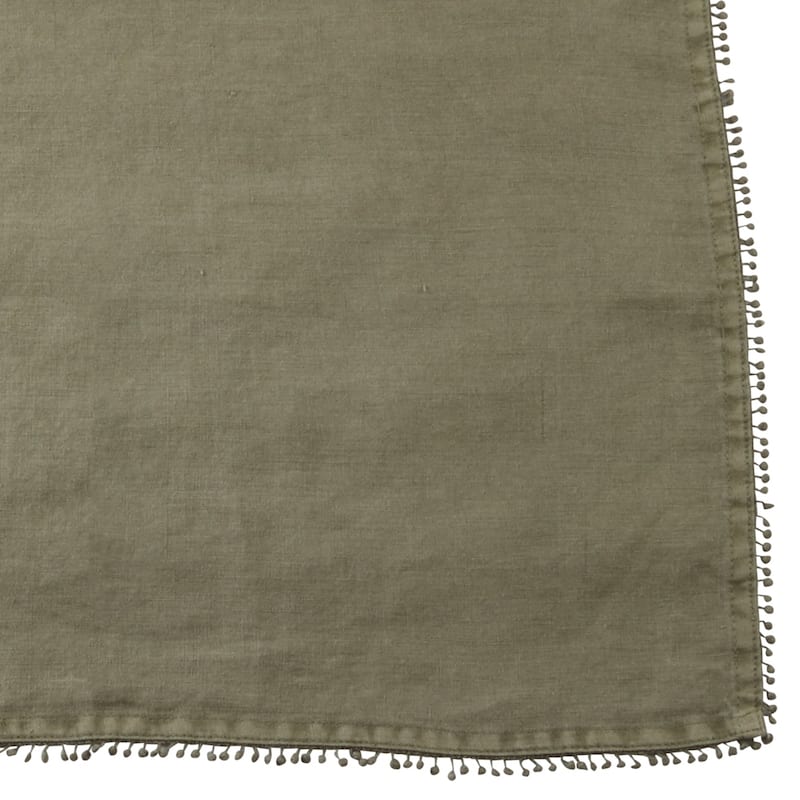 Placemats With Pom Pom Design (Set of 4)