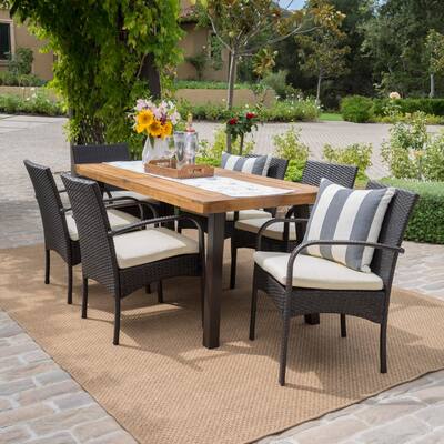 Bavaro 7-pc. Acacia Outdoor Rectangular Dining Set