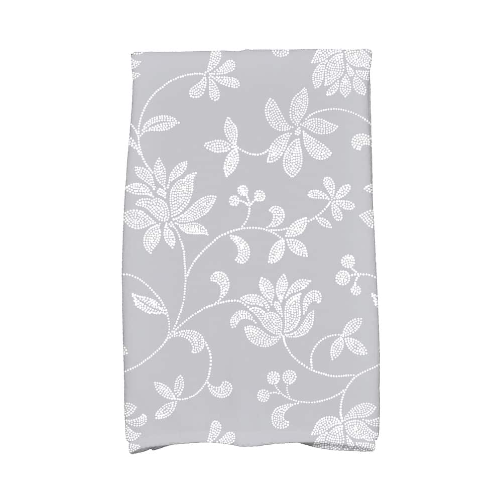 18 x 30-inch Traditional Floral Floral Print Hand Towel