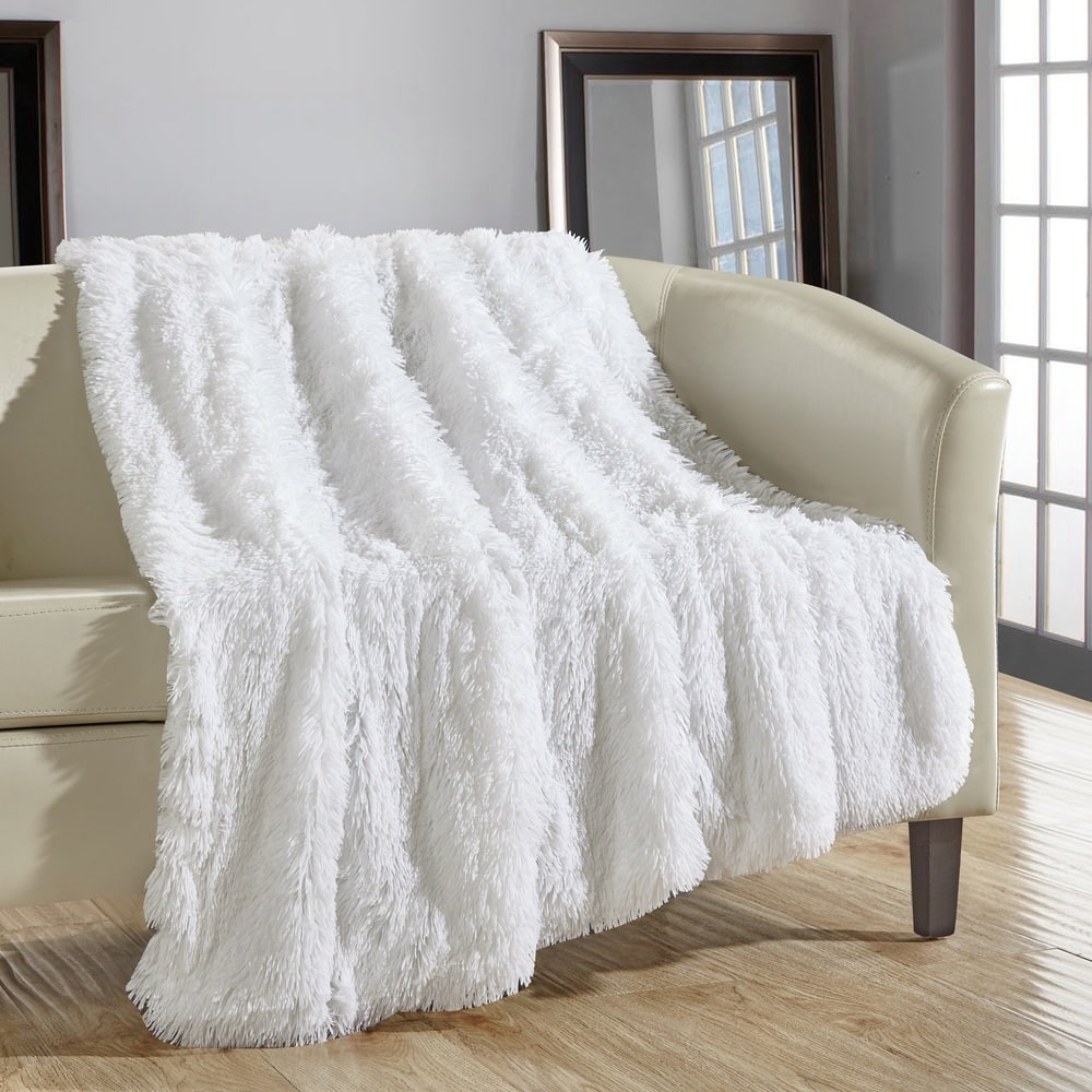 Chic Home Juneau Faux Fur White Throw Blanket