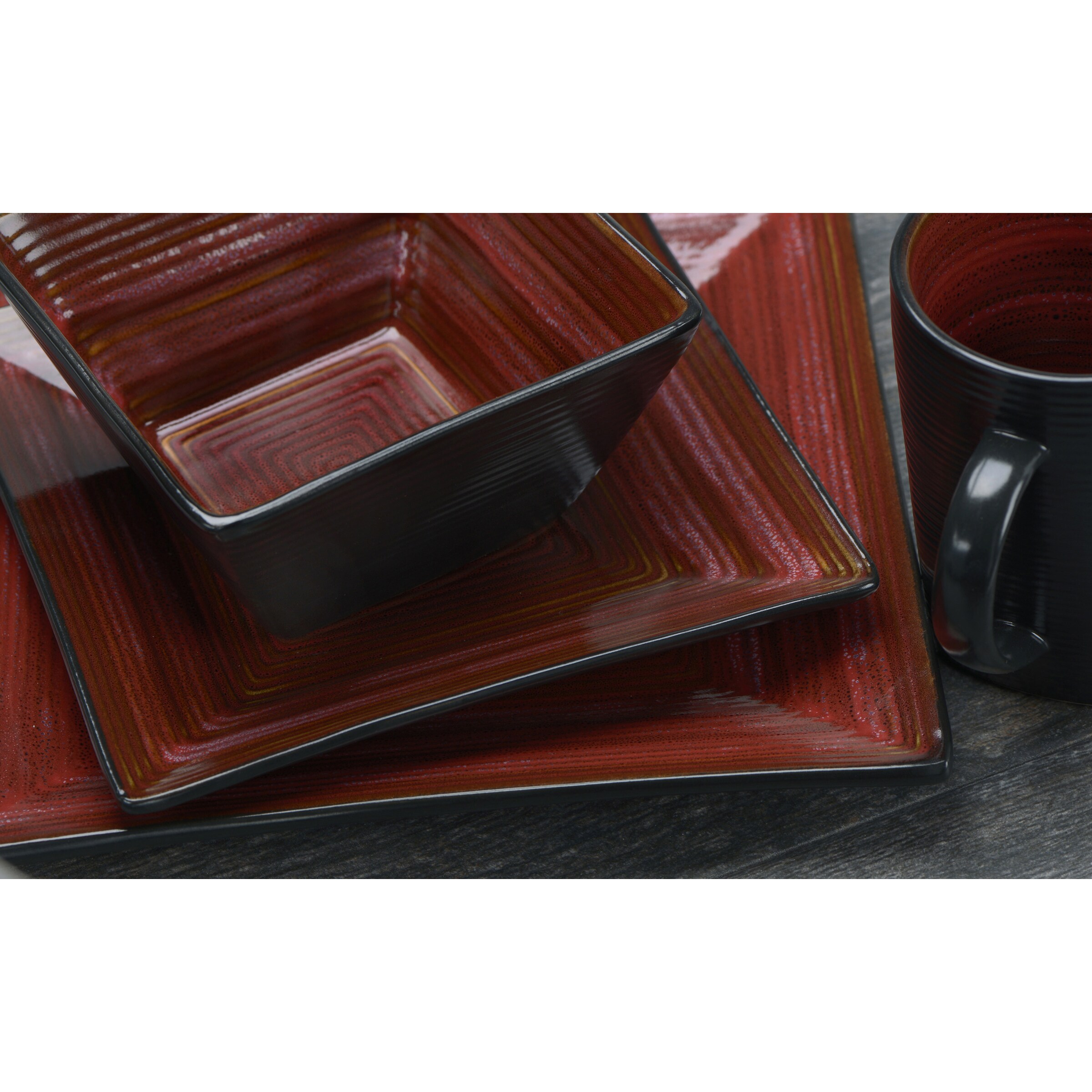 Oneida Adriatic Red 32-Piece Dinnerware Set, Service for 8 - Bed