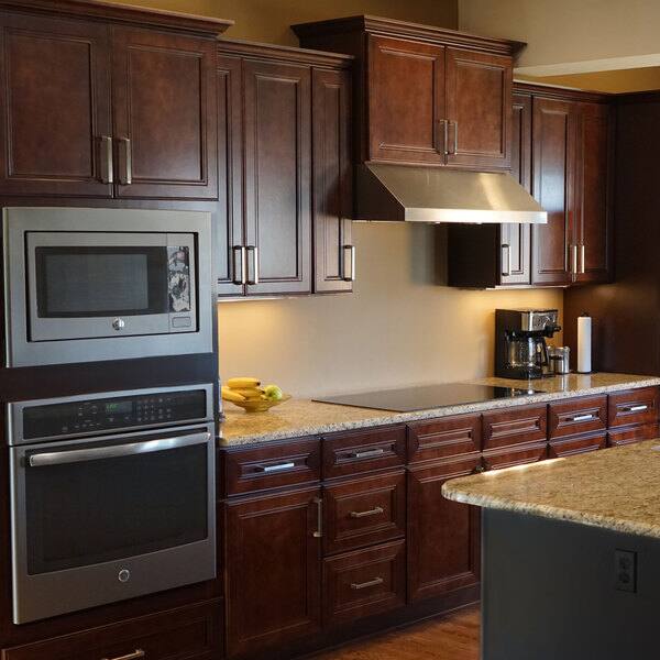 Shop Everyday Cabinets 24 Inch Cherry Mahogany Brown Leo Saddle