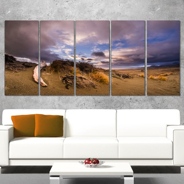 Old Wooden Trunk In The Sunset Modern Seascape Canvas Artwork Print On Sale Overstock 12316488
