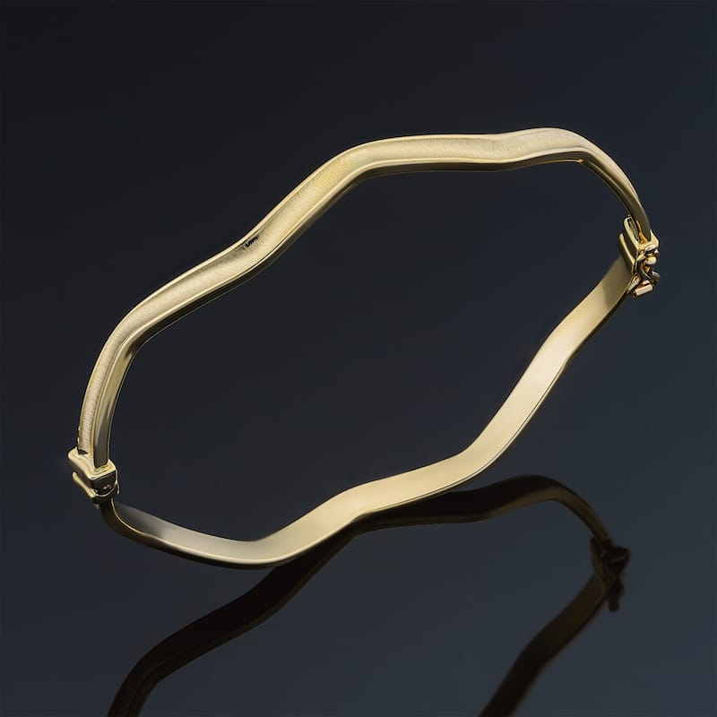 Fremada Italian 14k Yellow Gold 4-mm Satin Finish And High Polish Wave Bangle Bracelet