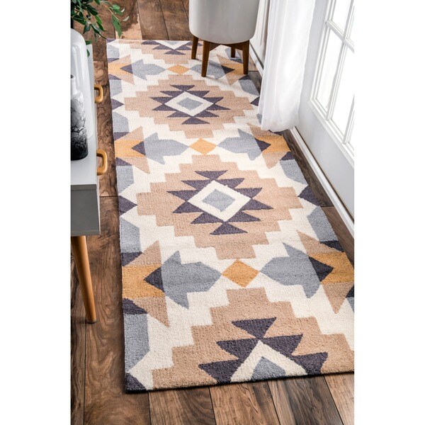 Nuloom Mustard Hand Hooked Modern Tribal Geo Print Area