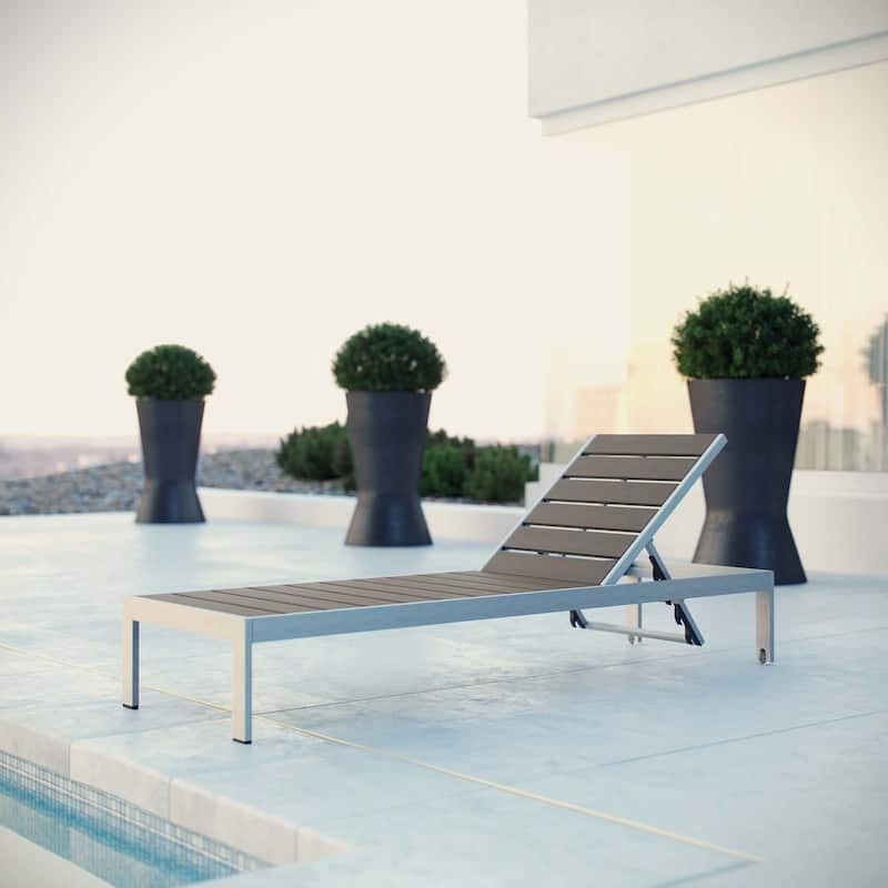 Modern Outdoor Aluminum Chaise